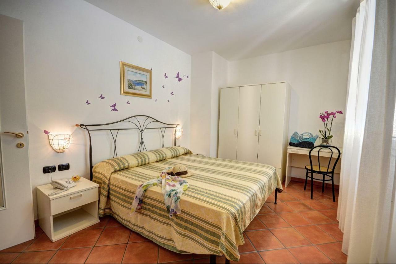 Residence Villa Andrea Marina di Camerota Exterior photo